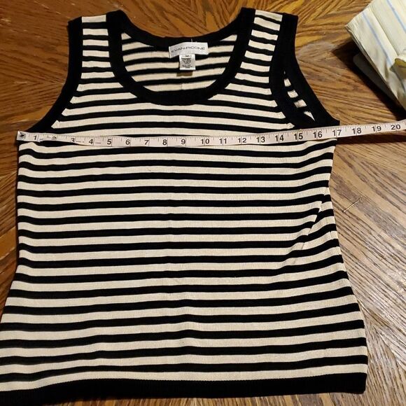 EVAN-PICONE M - Picture 1 of 5